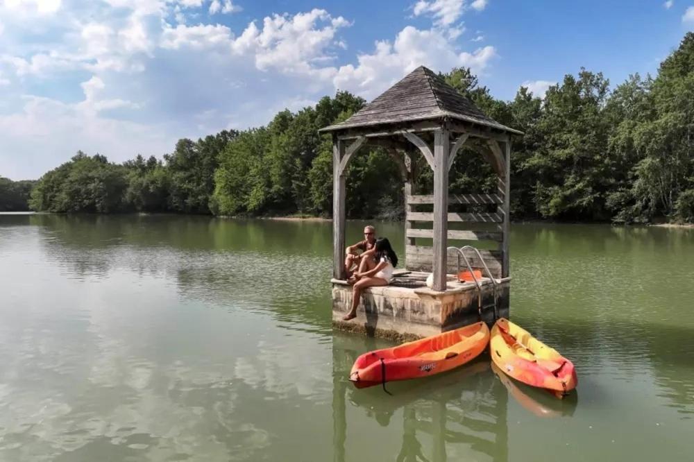 Camping Les Lacs D'Armagnac Bretagne-d'Armagnac Bagian luar foto