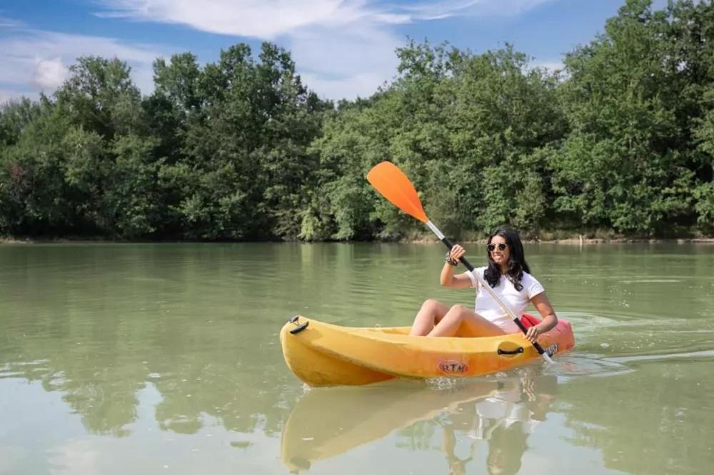 Camping Les Lacs D'Armagnac Bretagne-d'Armagnac Bagian luar foto